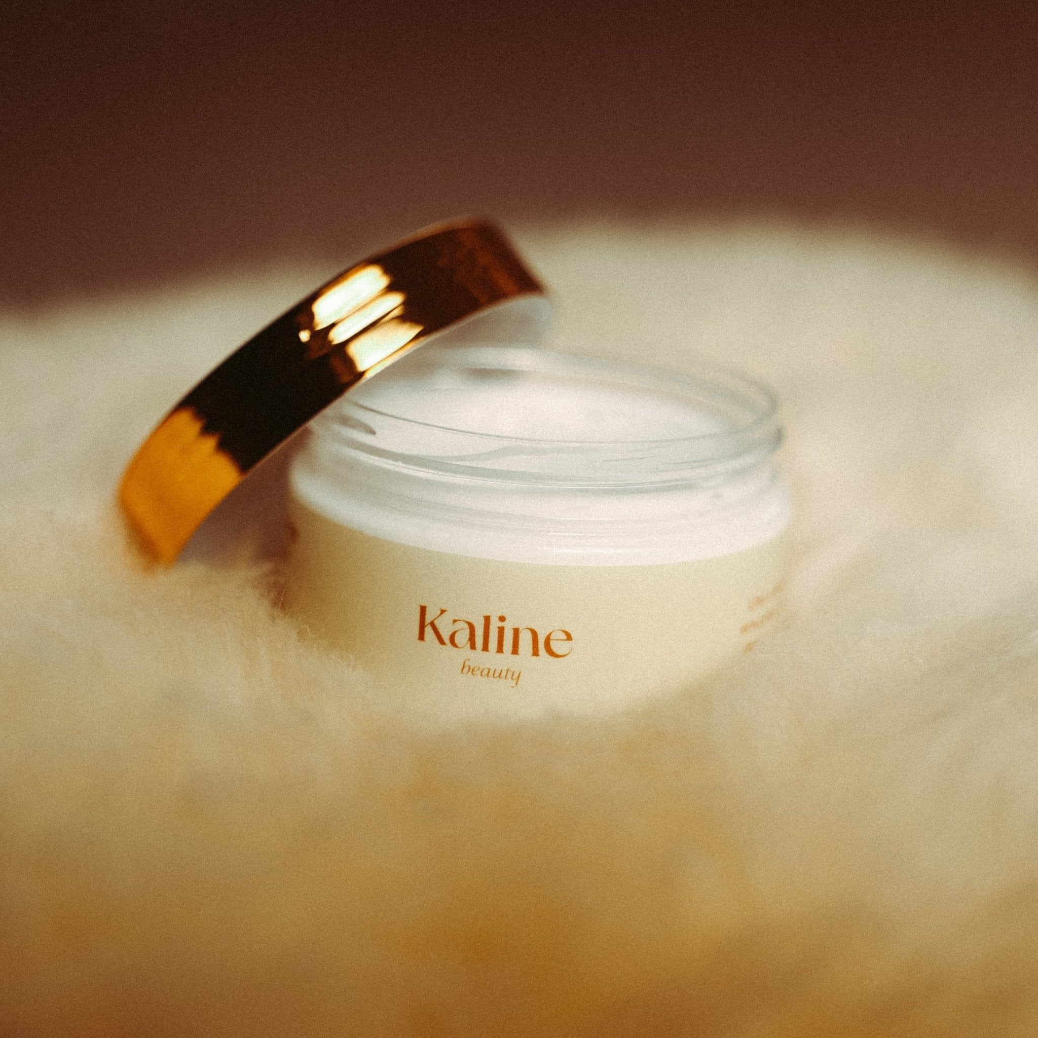 Crema Rejuvenecedora de Masaje Facial - Kaline Beauty